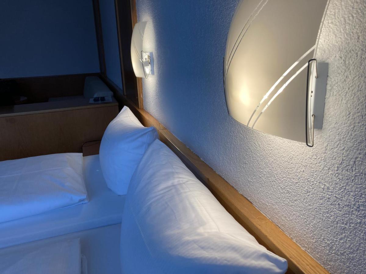 Hotel Jaegerhaus In Singen Am Hohentwiel Ngoại thất bức ảnh