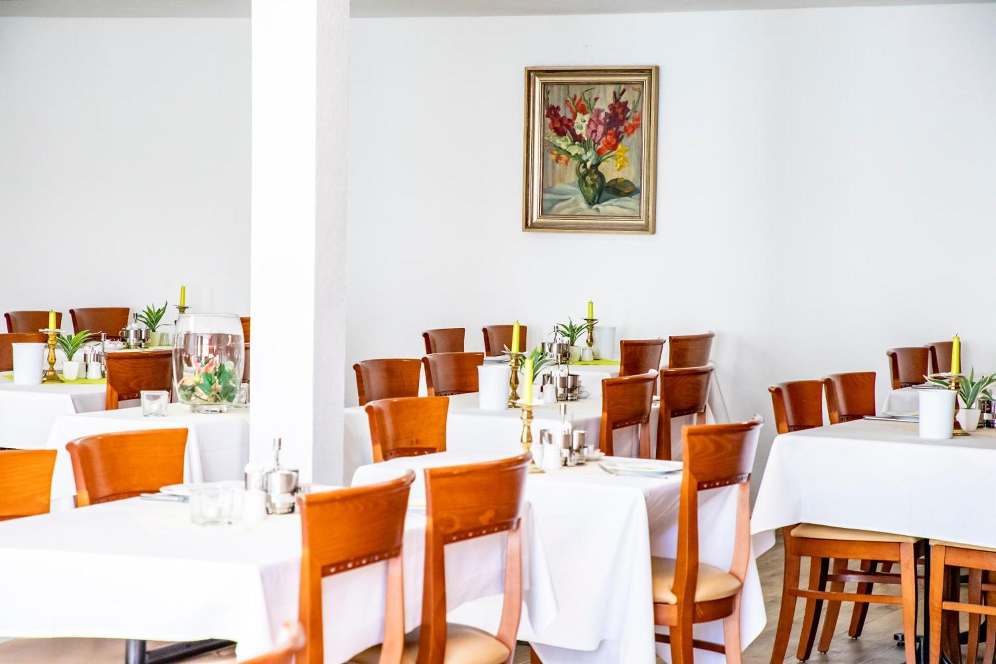 Hotel Jaegerhaus In Singen Am Hohentwiel Ngoại thất bức ảnh